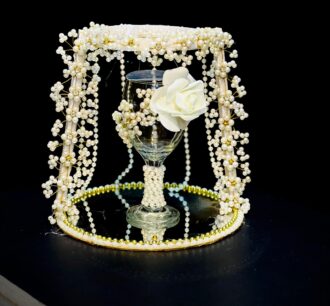 Doodh Pilai Decorative Glass